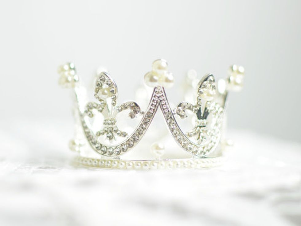 Вижте най-възрастната кралица на бала в историята! (видео)