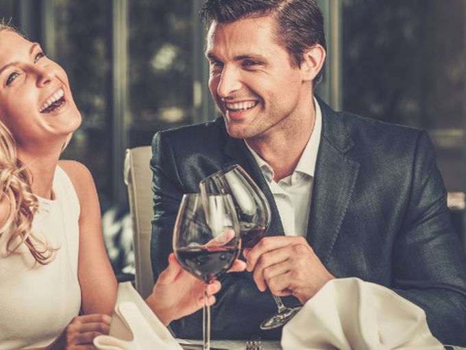 Как да се държим на първа среща с "лошо момче"