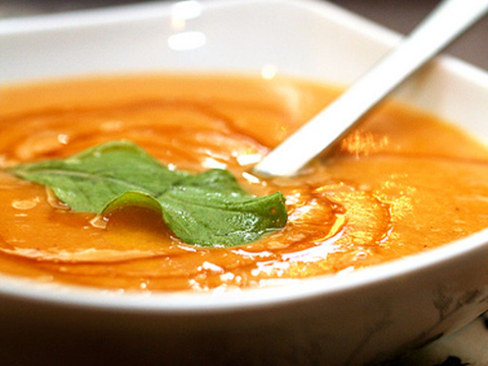 Много вкусна прасковена супа