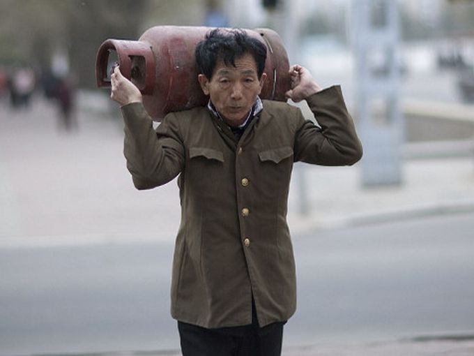 Вижте забранените снимки от Северна Корея