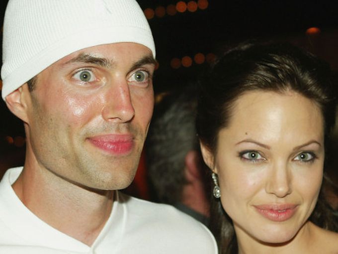 Какво се случи с брата на Анджелина Джоли?