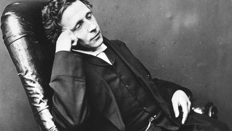 На днешната дата си отива един велик писател и крайно