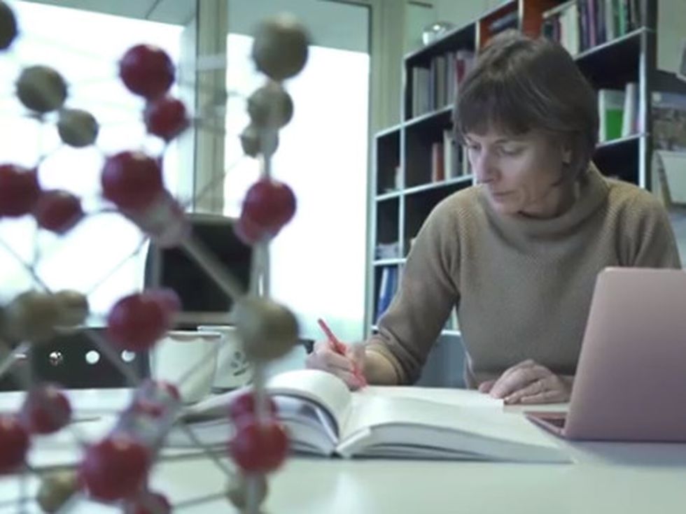 Отличават най-изявените и заслужили дами у нас