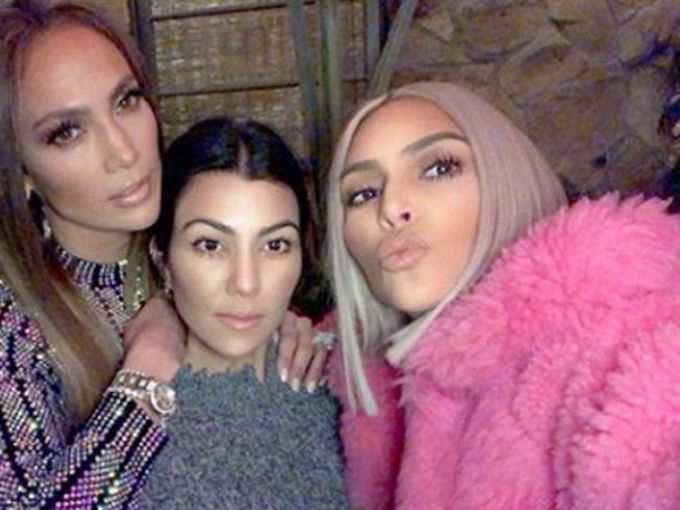 Предновогодишното парти на Джей Ло