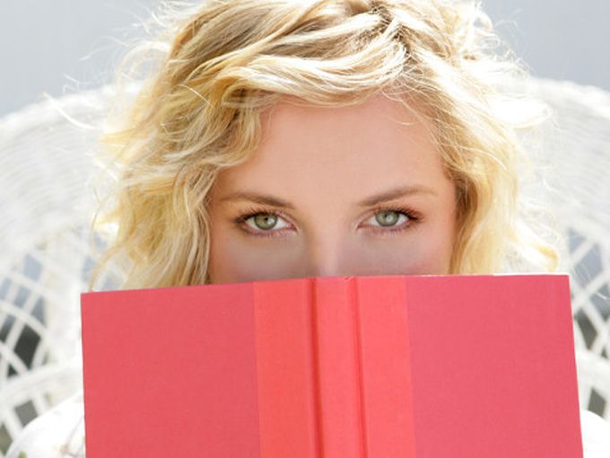 100 книги, които всеки трябва да прочете
