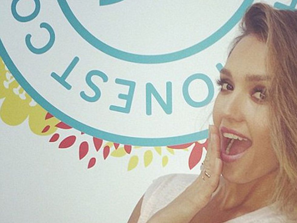 Харесва ли ви: Новата прическа на Джесика Алба?