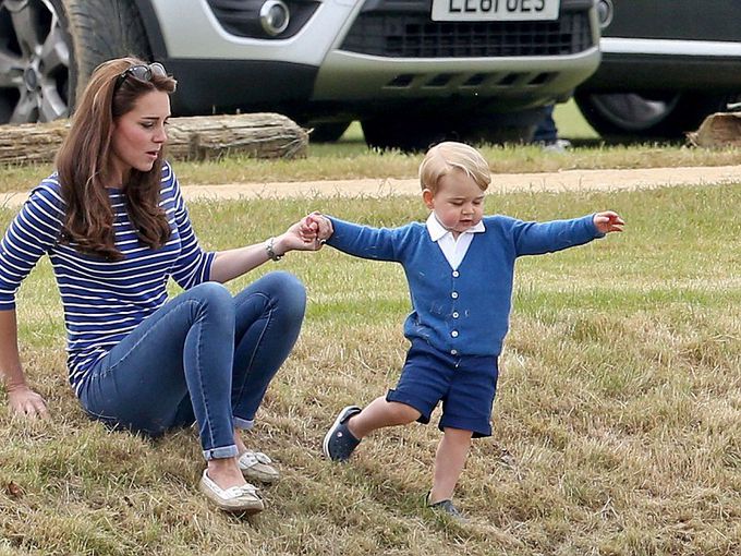 Вижте Кейт в перфектна форма 3 седмици след раждането!