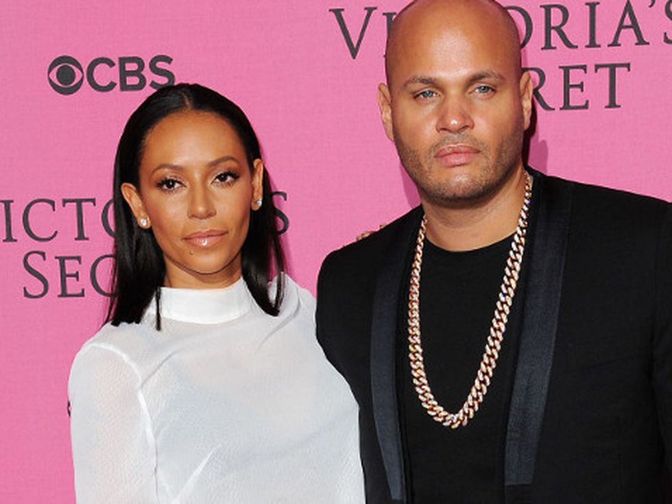 Мел Би се развежда