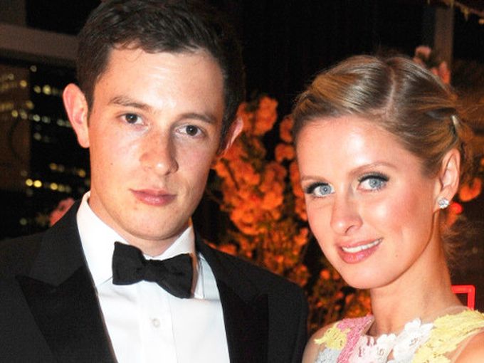 Пореден звезден годеж – Ники Хилтън и Джеймс Ротшилд