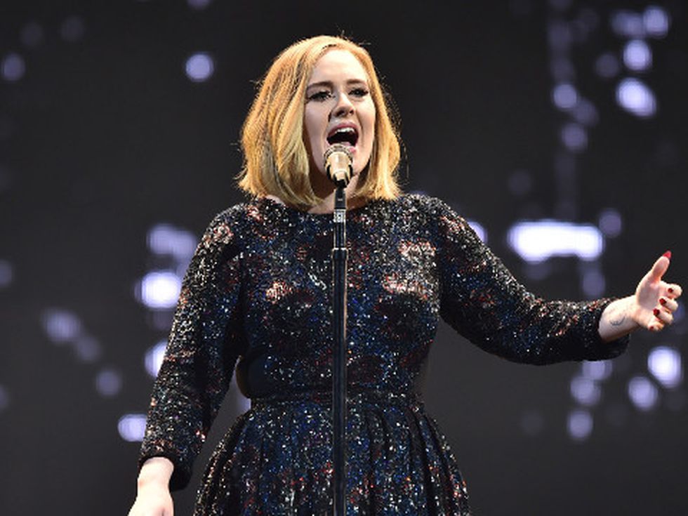 Адел към сина си: "Обичам те, фъстъче!"