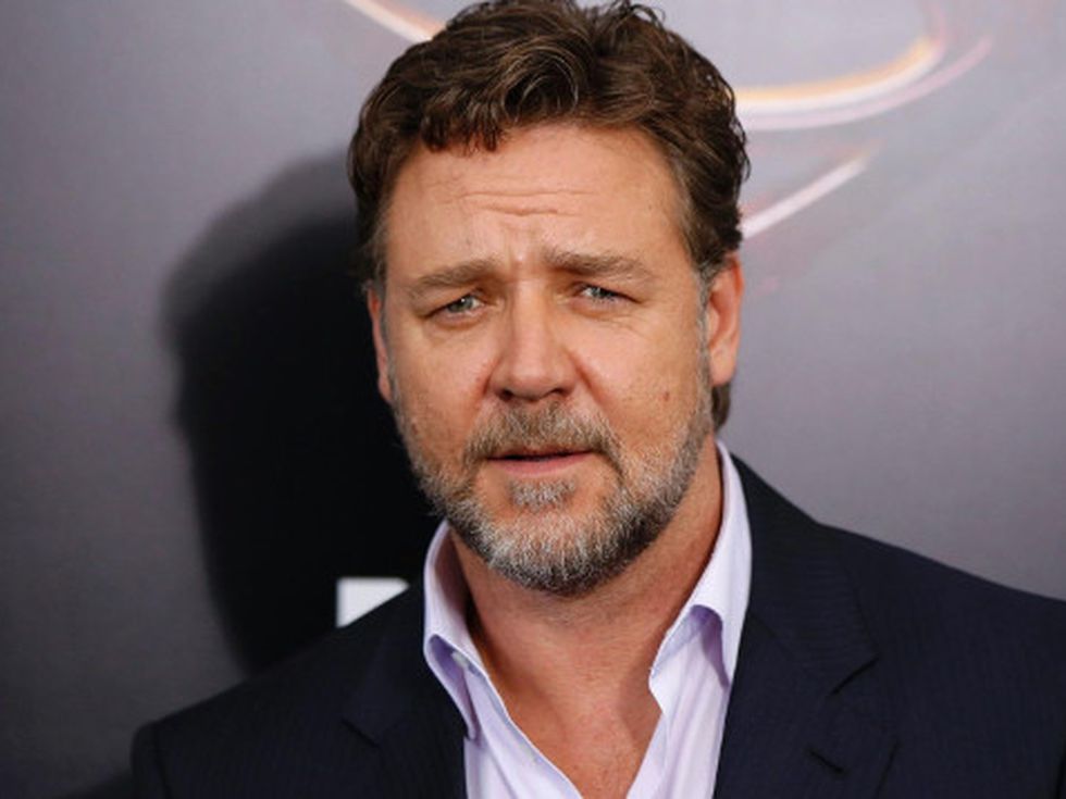 Ръсел Кроу покани папата на кино