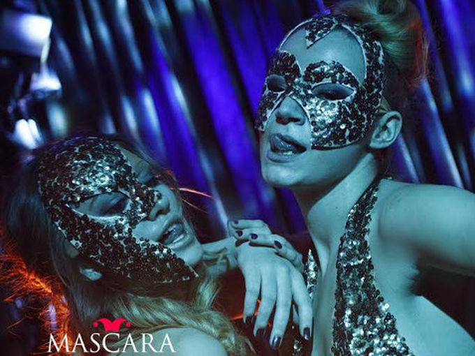 BE FABULOUS PARTY преобразява Club Mascara
