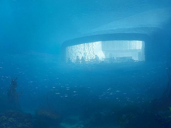 Вечеря на дъното на морето