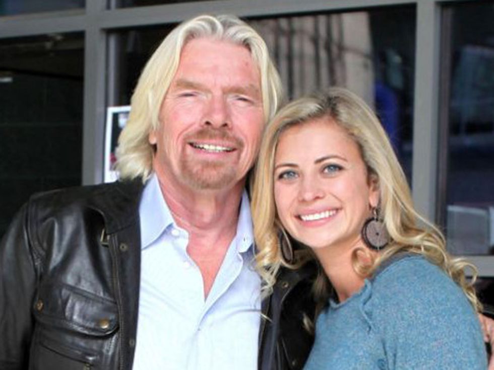 Дъщерята на Ричард Брансън може да роди в космоса