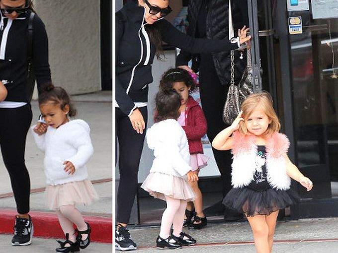 Норт и Пенелопе на урок по балет