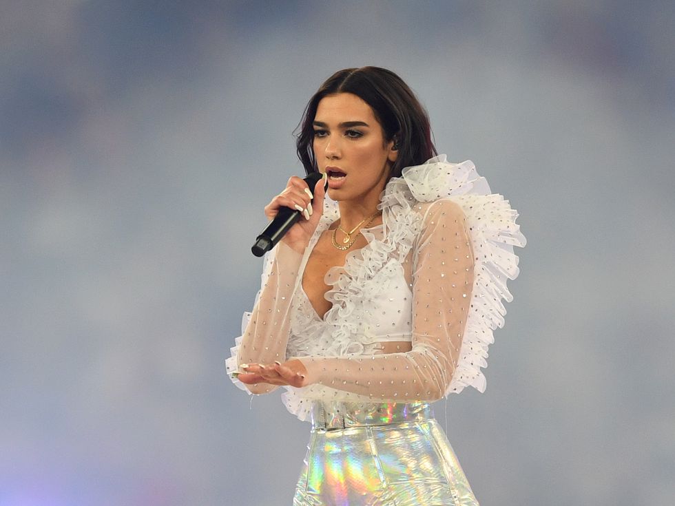 Имала ли е Дуа Липа страстна нощ със звездата на "Реал" Асенсио?