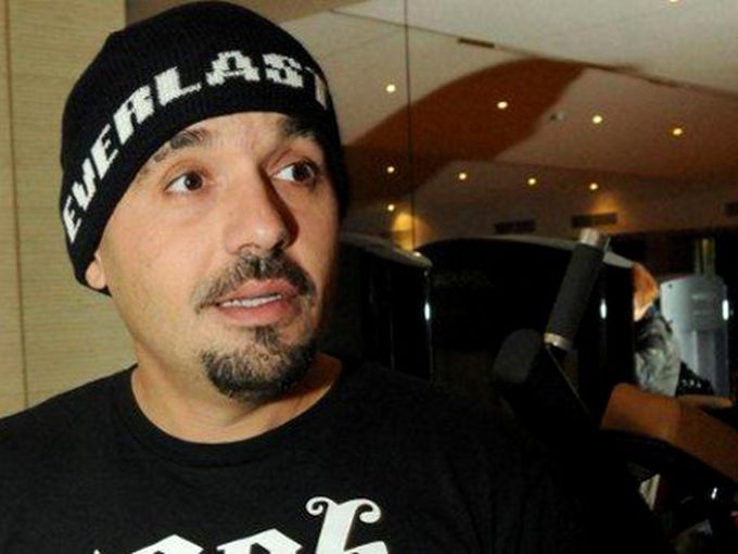 Дичо ще става баща