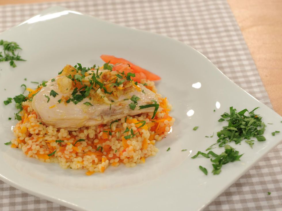 Пилешки гърди с кус-кус