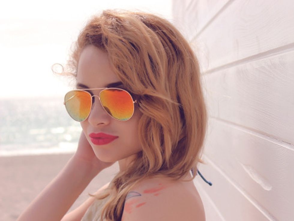 Имаш мазна кожа? Ето как да хванеш тен здравословно