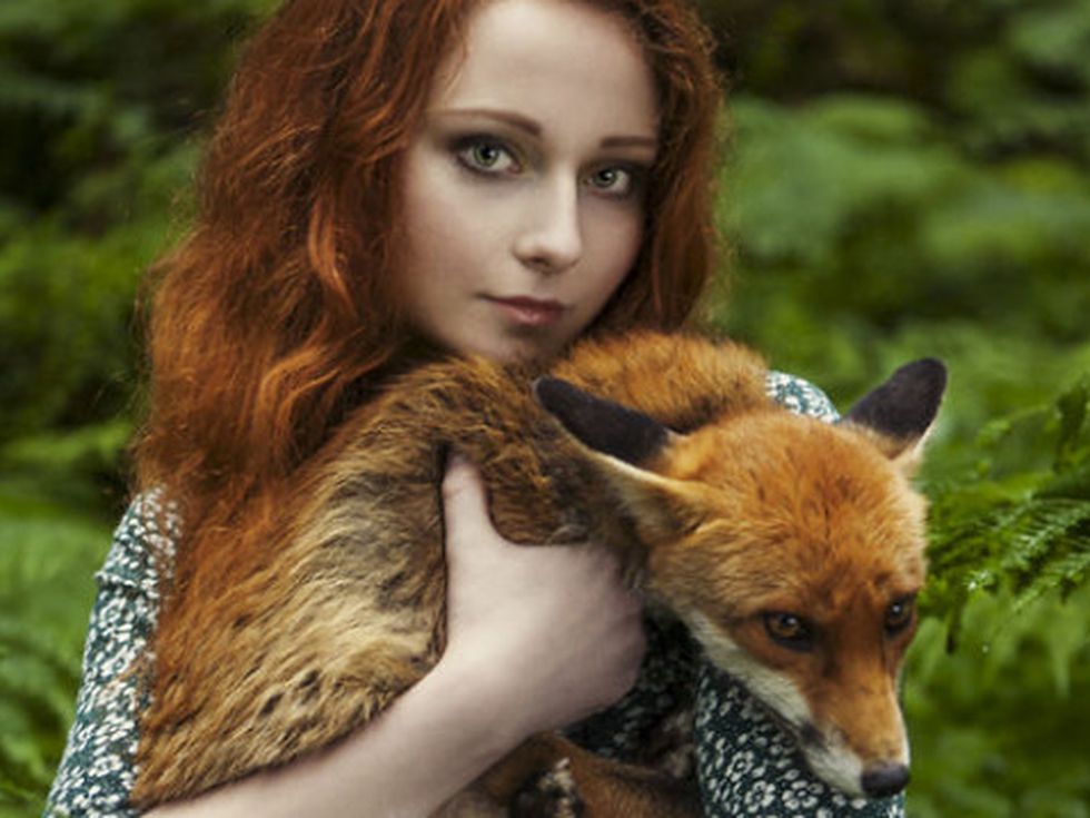 Хора и животни с червени коса и козина - нетипична красота