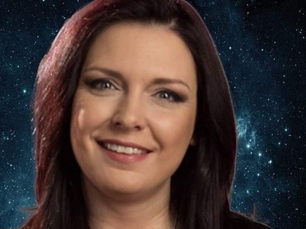 Жени Калканджиева първа изхвърча от Брадъра