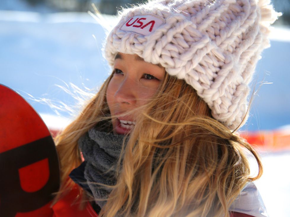 Бащата на Клои Ким: Излети в небето и ще се превърнеш в дракон!