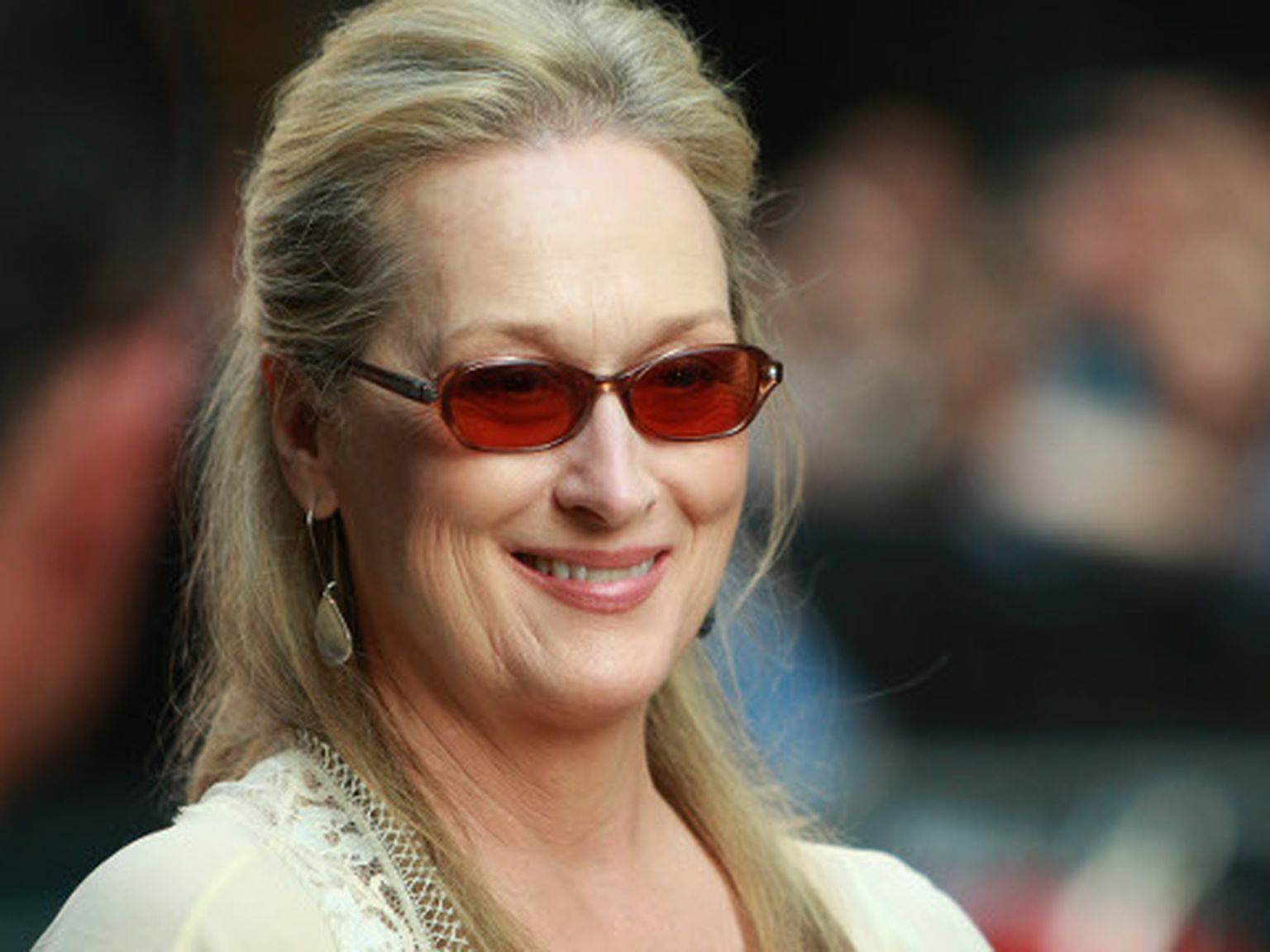 Къде е Мерил Стрийп и защо я няма в трейлъра на Mamma mia?