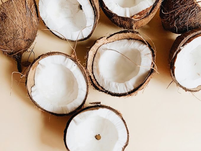 Имате целулит? Кокосовото масло ще ви реши проблема