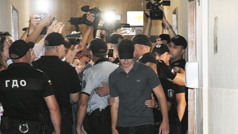 18 годишият Никола Бургазлиев остава в ареста Окръжният съд в Бургас