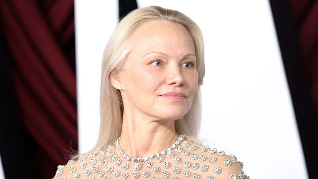 Памела Андерсън