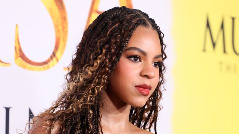 Това завръщане изненада дори експертите Маратонките със скрита платформа които