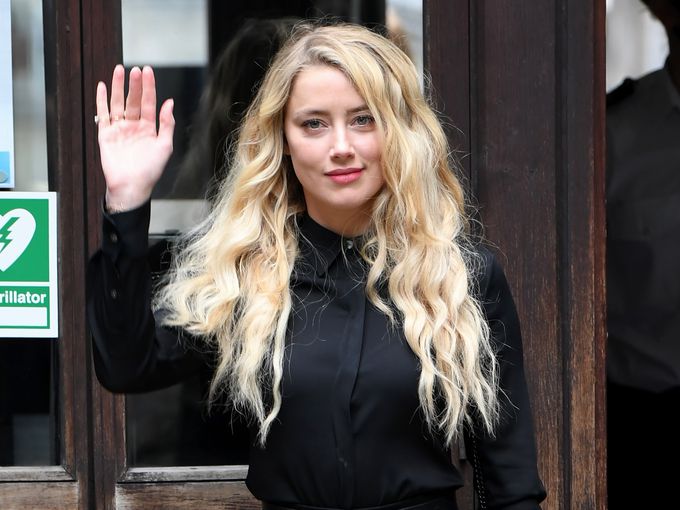 От световна слава до пълна анонимност: Амбър Хърд на 40 с нов, шокиращ живот в Испания