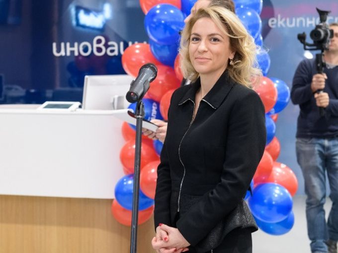 Пощенска банка откри три банкови клона от ново поколение
