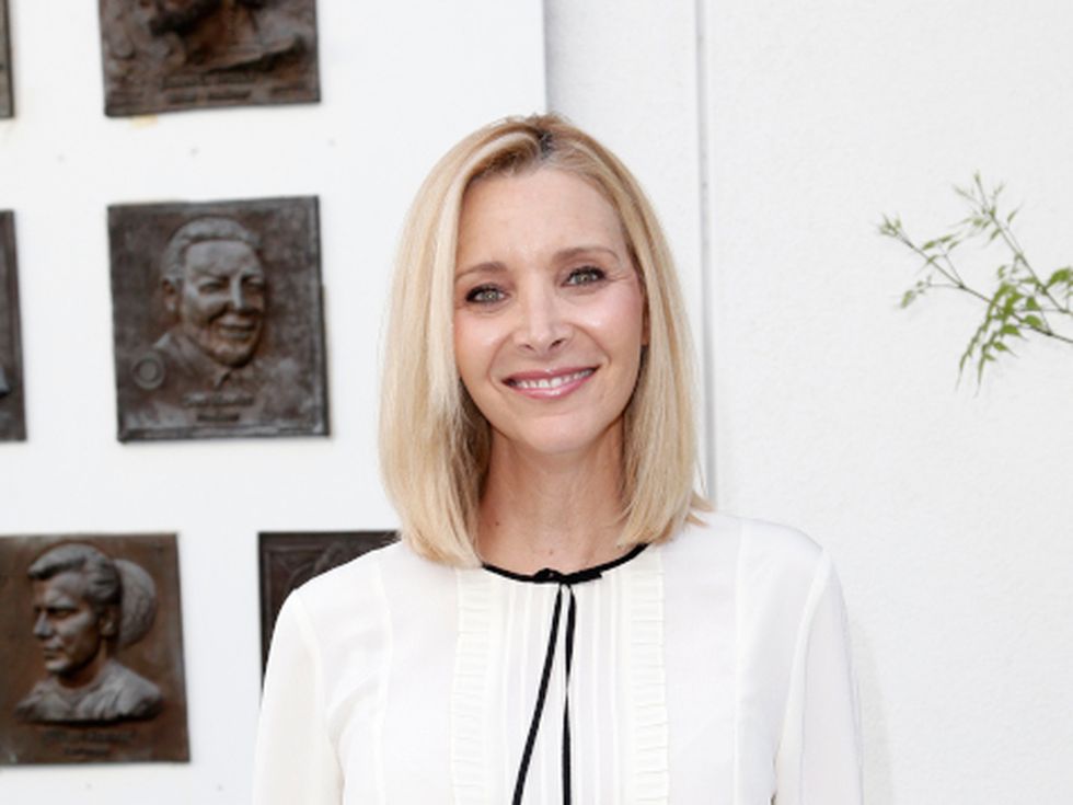 Култовата Фийби от „Приятели“ на 56: Искам, но всъщност нямам желание!