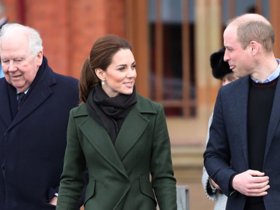 Може и да е принц, но Уилям готви на Кейт