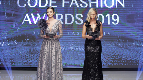 Ето кои звездни личности грабнаха статуетките Code Fashion Awards 2019 ...