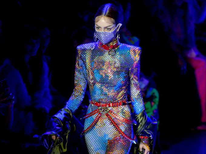 Ето как да си направите маска сами вкъщи (Видео)