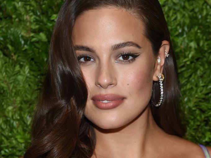 Ашли Греъм не се страхува да бъде истинска