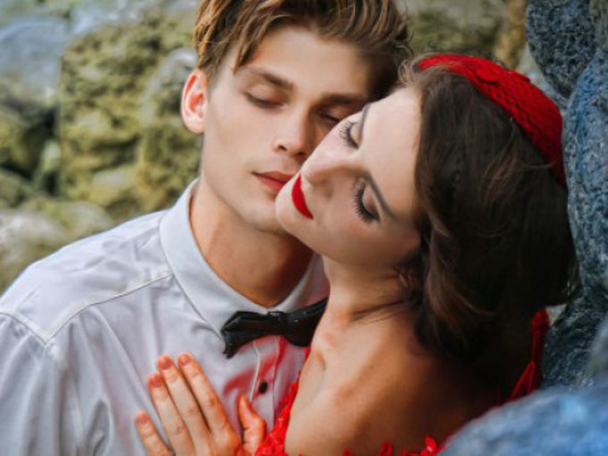 Учени разкриха цвета, с който ще спечелите мъжа на първа среща