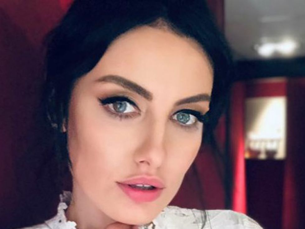 Българската Анджелина Джоли очаква бебе