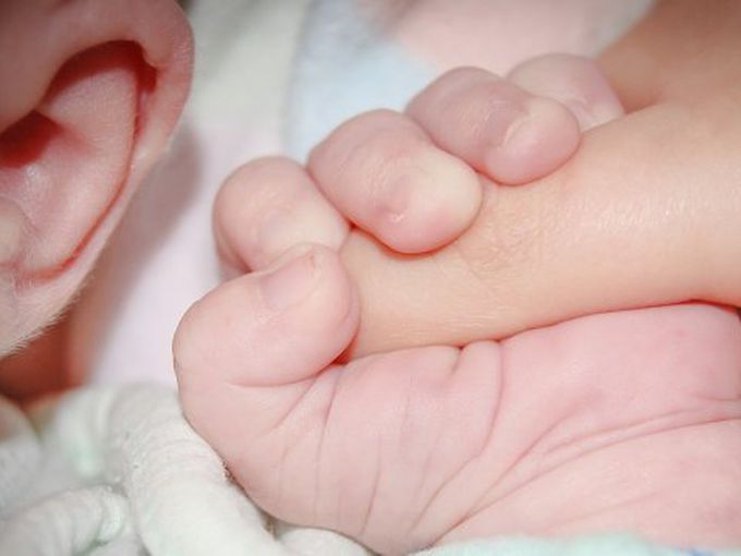 Японски министър излиза по майчинство