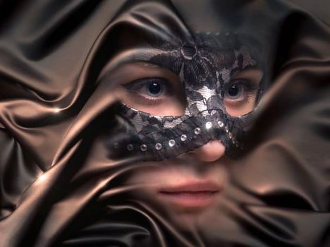 Разберете историята на най-големия черен диамант в света