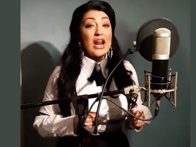 Народна певица възпя безводието в Перник