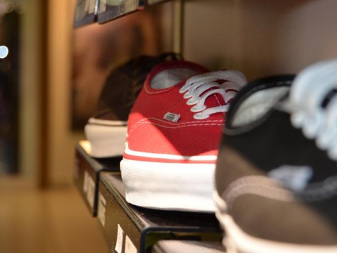 Събират лични данни с фалшива промоция на маратонки