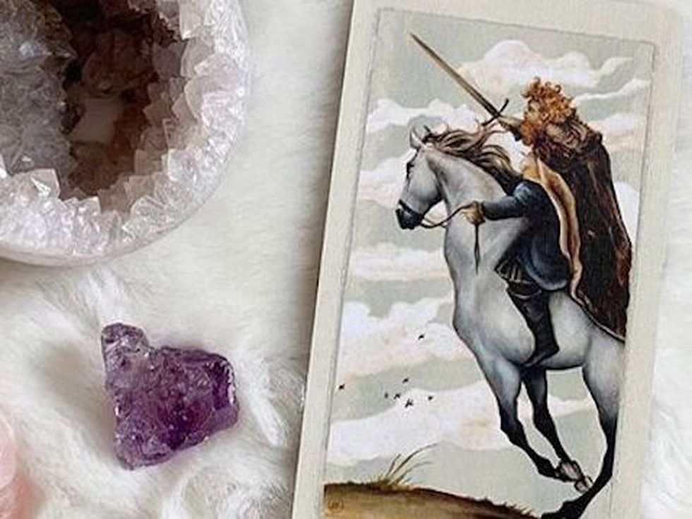 Вашата карта Таро за деня: Рицар Мечове