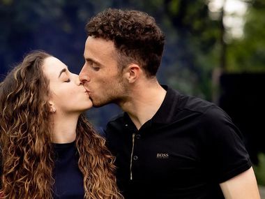 Любов отвъд смъртта: Вдовицата на Диого Жота почете паметта му с трогателна поява на "Златната топка"