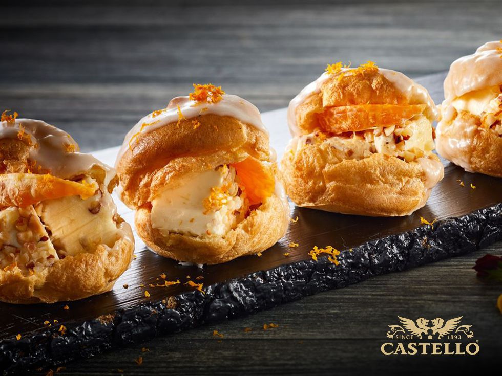 Мини еклери с Castello® ананас и бадеми