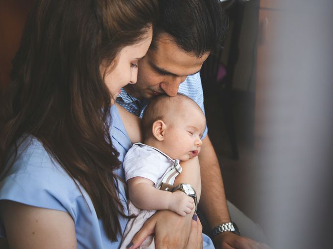 Бебето ви повръща? Симптом за поникване на зъбки ли е или на нещо по-сериозно