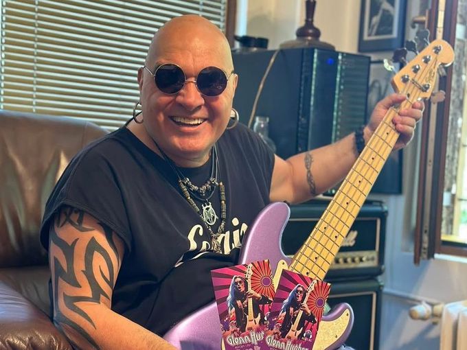 Фънки с неочаквано признание: Цял живот съм тайно влюбен в Глория