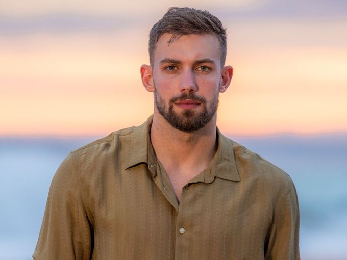 Тя не е там за любов: Виктор коментира влизането на Любомира в „Ергенът“ (Видео)